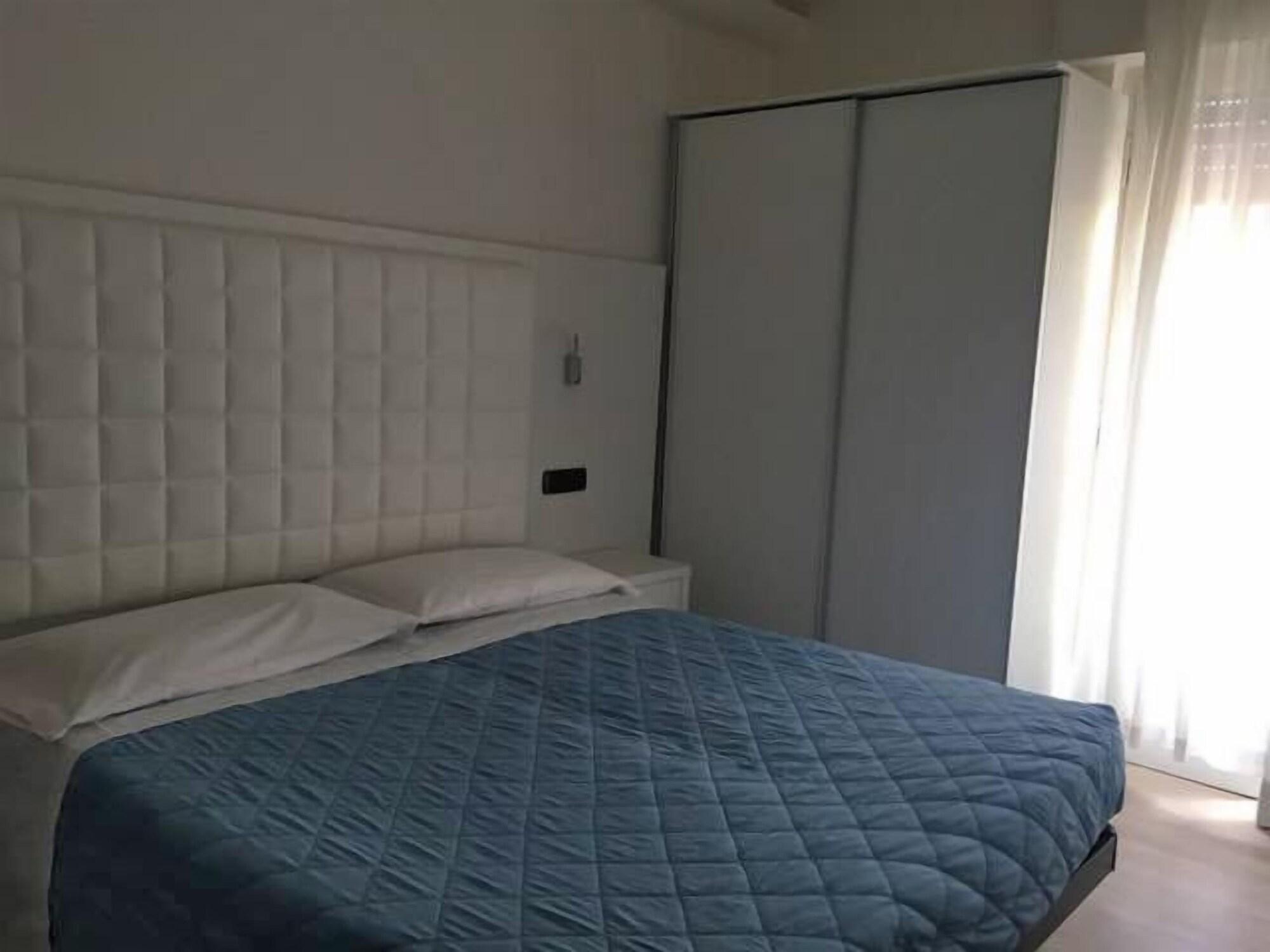 Hotel Saint Tropez Riccione Ngoại thất bức ảnh
